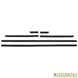 Friso lateral - Top Mix - <b>Volkswagen Gol CLi 1.8 2P - Bola de 1994 at 1996</b> - Gol 1995 at 1999 CL-2 portas - estreito - autoadesivo - preto - jogo - 827A