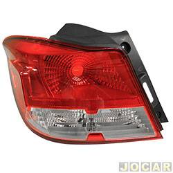 Lanterna traseira principal - importado - Chevrolet Onix Hatch LT 1.4 8V cmbio manual SPE/4 Flex 4P de 2012 at 2016 - Onix 2012 at 2016 - bicolor - lado do motorista - cada (unidade) - ZN14143267