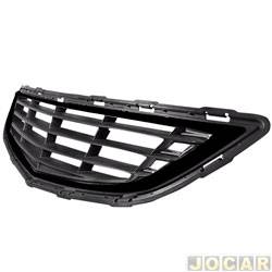 Grade dianteira - alternativo - <b>Chevrolet Onix Hatch LS 1.0 8V SPE/4 cmbio manual Flex 4P de 2012 at 2016</b> - Onix/Prisma 2013 at 2016 - Preta com friso preto - inferior - cada (unidade)