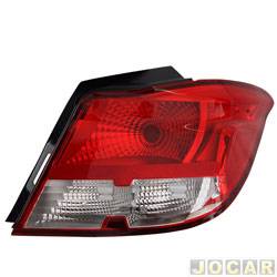 Lanterna traseira principal - alternativo - Fitam - <b>Chevrolet Onix Hatch Effect 1.4 8V SPE/4 cmbio manual Flex 4P de 2014 at 2016</b> - Onix 2012 at 2016 - bicolor - lado do passageiro - cada (unidade) - 36026-D