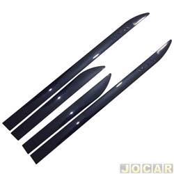 Friso lateral - <b>Chevrolet Onix Hatch LS 1.0 8V SPE/4 cmbio manual Flex 4P de 2012 at 2016</b> - Onix 2012 at 2019 - Joy 2020 at 2022 - Azul Imperial - perfil faco - baixo relevo - autoadesivo - jogo