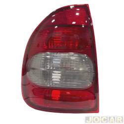 Lanterna Traseira Corsa Sedan 2000 2001 2002 Corsa Classic 2003 2004 2005  2006 2007 2008 2009 2010 Bicolor Ré Fumê