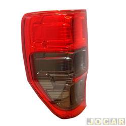 Lanterna traseira principal - alternativo - Fitam - <b>Ford Ranger Cabine Dupla XL 4X2 2.5 16V cmbio manual Flex de 2012 at 2016</b> - Ranger 2013 em diante - fum - lado do motorista - cada (unidade) - 31173FE
