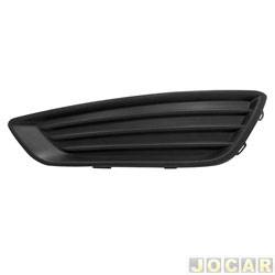 Grade (moldura) lateral do para-choque - importado - <b>Ford Focus Hatch Titanium Plus 2.0 16V PowerShift Flex de 2015 at 2019</b> - Focus 2015 em diante - sem furo para milha - preta - dianteiro - lado do motorista - cada (unidade) - 25277