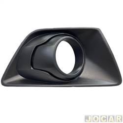 Grade (moldura) lateral do para-choque - alternativo - <b>Ford EcoSport Titanium 1.6 16V Flex PowerShift de 2015 at 2016</b> - EcoSport 2013 at 2017 - com furo para milha - preto - lado do passageiro - cada (unidade)