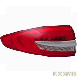 Lanterna traseira principal - TYC - <b>Ford Fusion 2.5 16V Flex 4P de 2016 at 2019</b> - Fusion 2016 em diante - canto com led - lado do motorista - cada (unidade) - 26675