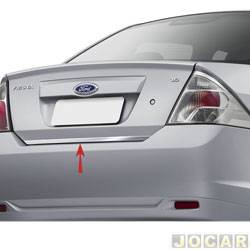Friso aplique do capô traseiro - Sport Inox - Fiesta sedan 2003 até 2014 - autoadesivo - resinado - aço escovado - cada (unidade) - FO006FSIE