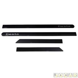Friso lateral - <b>Ford Fiesta Hatch 1.0 8V Flex 4P - Rocam de 2010 at 2014</b> - Fiesta Rocam 2011 at 2014 - preto ebony - autoadesivo - jogo
