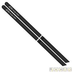 Friso lateral - <b>Fiat Bravo Essence 1.8 16V Dualogic Plus Flex 4P de 2012 at 2016</b> - Bravo 2010 at 2016 - preto Vesvio - autoadesivo - jogo