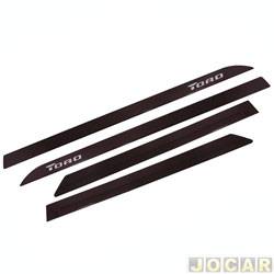 Friso lateral - <b>Fiat Toro Freedom 1.8 16V cmbio automtico 4X2 flex de 2021 at 2022</b> - Toro 2016 em diante - Marrom Horizon - autoadesivo - jogo