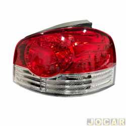 Lanterna traseira principal - importado - <b>Fiat Palio Hatch ELX 1.8 8V Dualogic Flex 4P de 2010 at 2010</b> - Palio hatch 2010 at 2011 - com friso cromado - lado do passageiro - cada (unidade) - 29994
