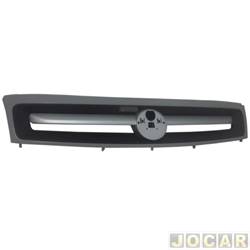 Grade dianteira - importado - <b>Fiat Strada Cabine Simples Working 1.4 8V Flex 2P de 2010 at 2012</b> - Strada 2010 at 2012 - friso prata - para pintar - cada (unidade) - 18514