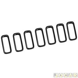 Moldura da grade dianteira - importado - <b>Jeep Renegade 4X2 1.8 16V cmbio automtico Flex de 2014 at 2018</b> - Renegade 2015 at 2018 - com 7 peas - preta - jogo - 25290