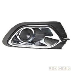 Grade (moldura) lateral do para-choque - alternativo - <b>Renault Logan Expression 1.6 16V SCe Flex de 2017 at 2019</b> - Logan 2014 at 2019 - sem milha - aro cromado - preta - dianteiro - lado do passageiro - cada (unidade)