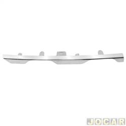 Moldura da grade dianteira - importado - <b>Renault Duster Intense 1.6 16V SCe CVT X-Tronic Flex 4P de 2020 em diante</b> - Duster 2021 at 2025 - cromada - superior - lado do passageiro - cada (unidade) - 33938