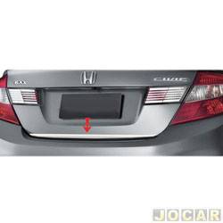 Aplique cap traseiro - Sport Inox - <b>Honda Civic Sedan LXR-AT 2.0 16V Flex 4P de 2012 at 2016</b> - Civic 2011 at 2016 - autoadesivo - resinado - ao escovado - cada (unidade) - HO009FSIE