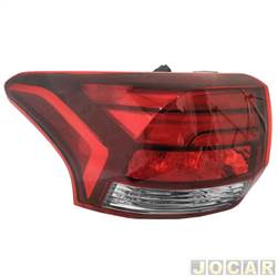 Lanterna traseira principal - Depo - <b>Mitsubishi Outlander GT FTP 4X4-AT 3.0 V6 gasolina 4P de 2015 at 2018</b> - Outlander 2016 at 2018 - lateral com LED - sem luz lateral - lado do motorista - cada (unidade) - 27159